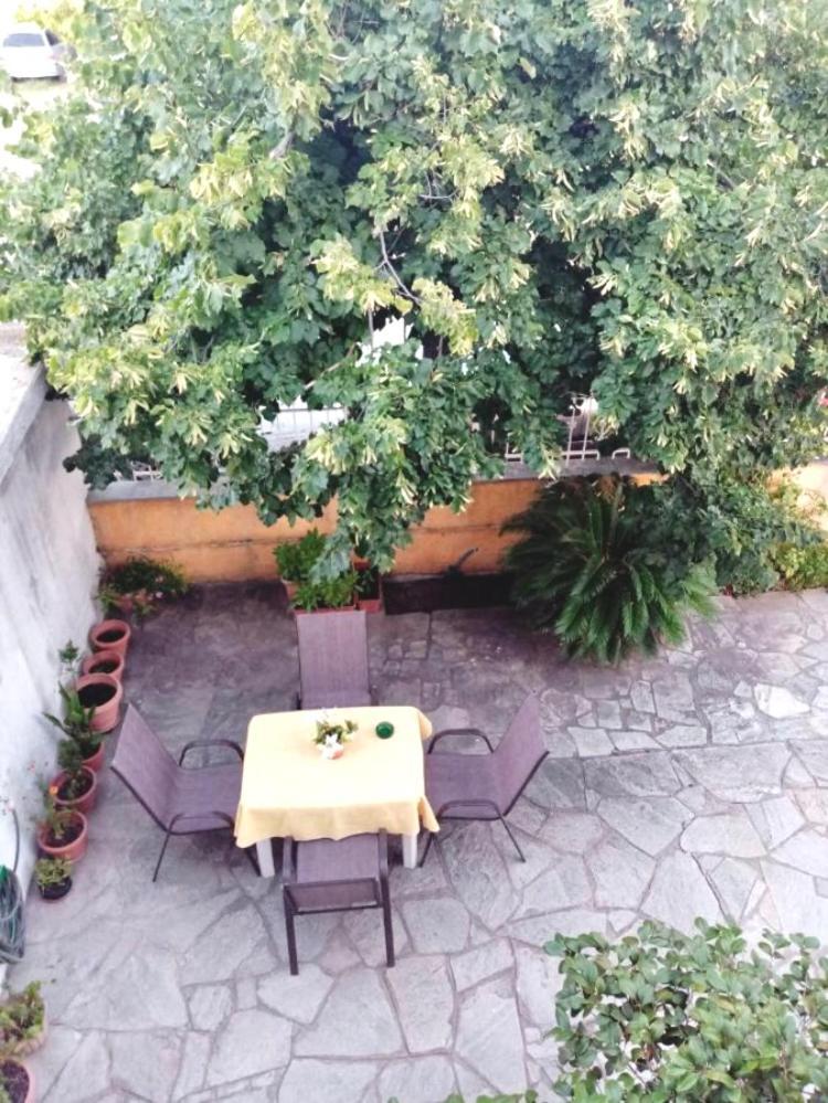 Villa Magda Vrasná المظهر الخارجي الصورة